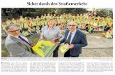 Sicher durch den Straßenverkehr - Paderborn · 2020. 4. 14. · teilt die ADAC Stiftung Gelber Engel bundesweit 750.000 leuchtend gelbe Si-cherheitswesten. „Die Erstklässler soll-ten